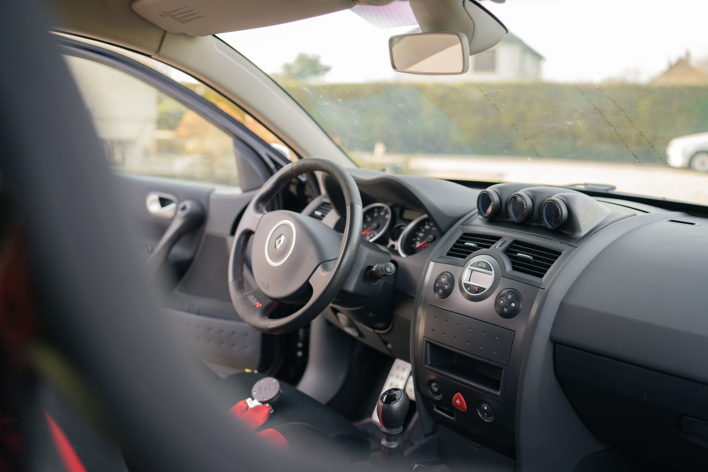 RENAULT Mégane Ii Rs R26 R 2009 occasion intérieur (1)