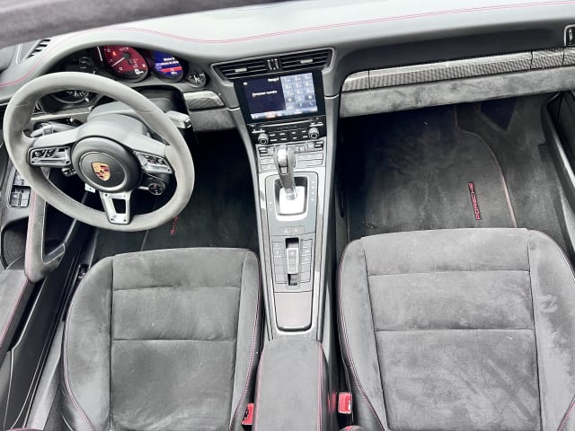 Porsche 911 991 Carrera Gts