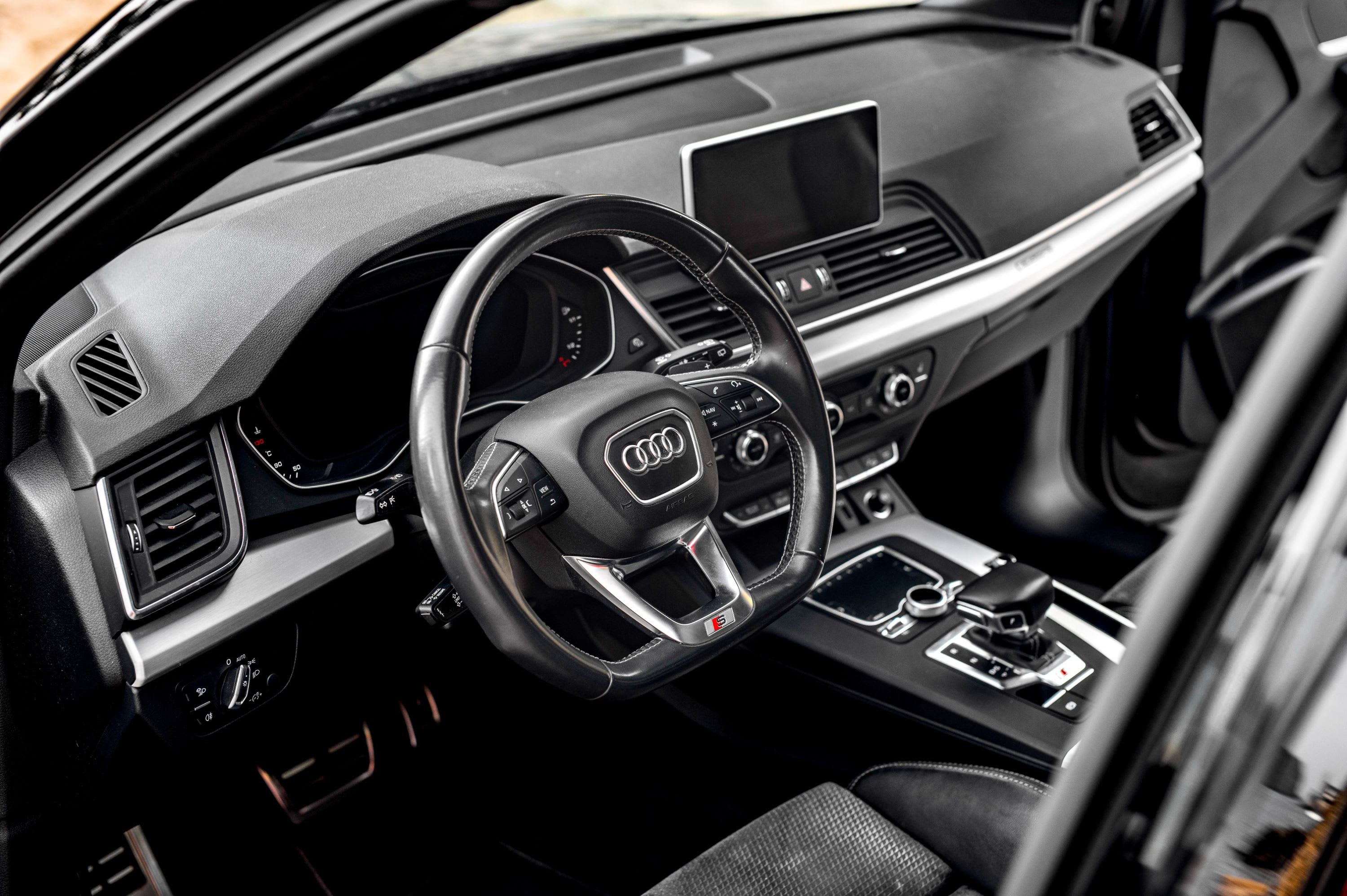 AUDI Sq5 Ii Tfsi 2018 used interior (1)