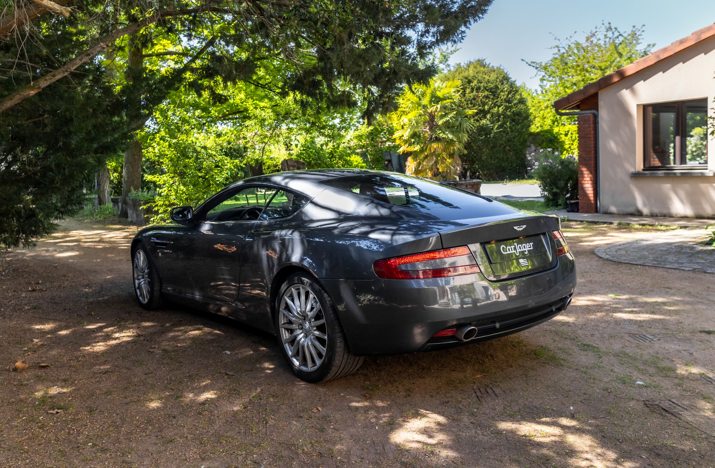 ASTON MARTIN Db9 2006 occasion extérieur (2)