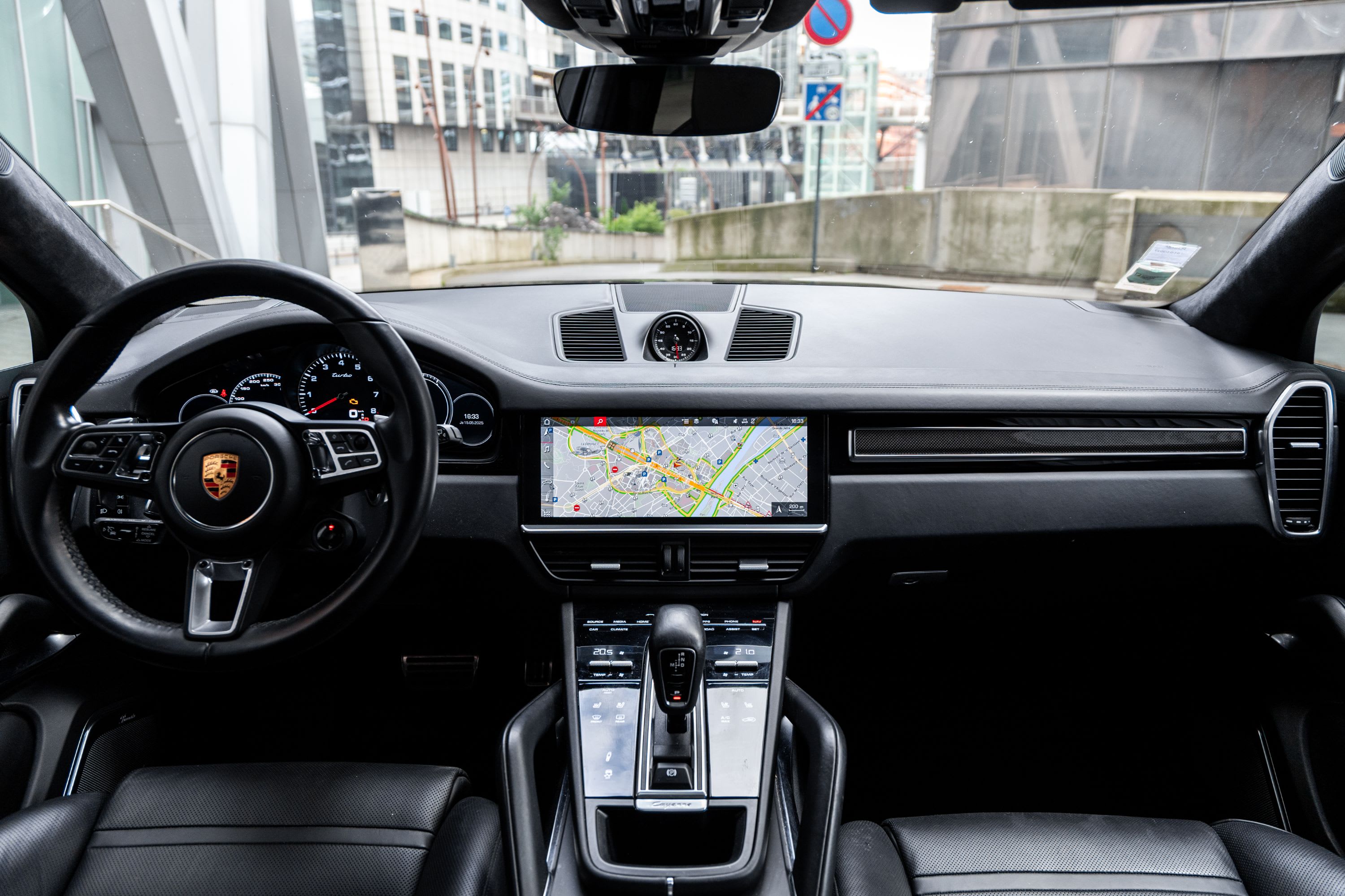 PORSCHE Cayenne E3 Turbo 2018 used interior (1)