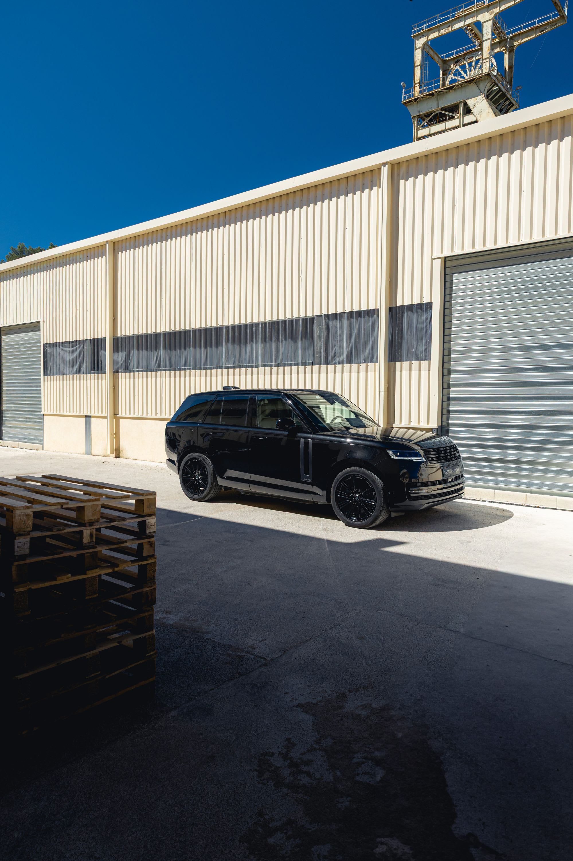 LAND ROVER Range Rover P550e Autobiography Swb L460 2024 occasion détails (1)
