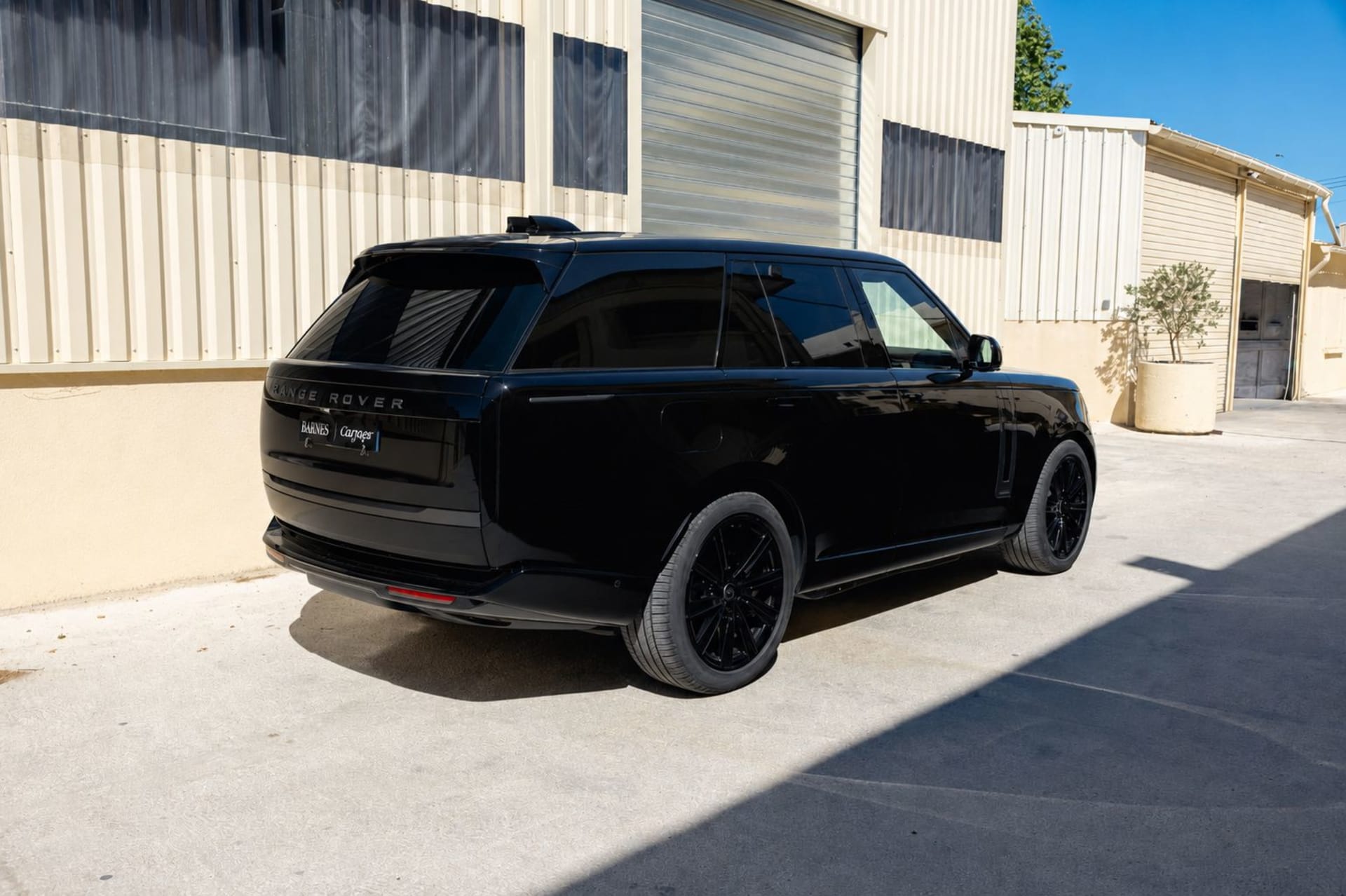 Land Rover Range Rover P550e Autobiography Swb L460