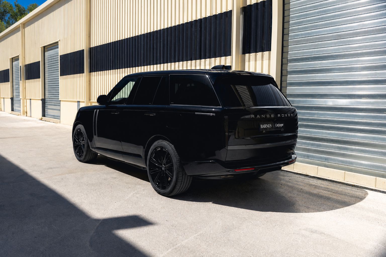Land Rover Range Rover P550e Autobiography Swb L460