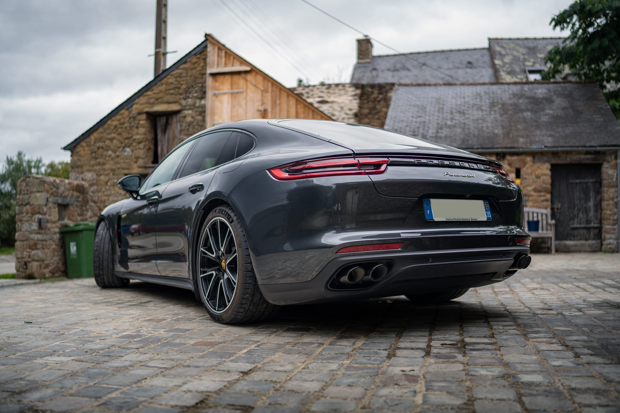 PORSCHE Panamera G2 4 E-hybrid 2019 used exterior (2)