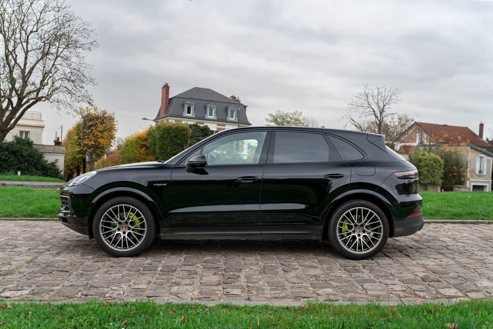 PORSCHE Cayenne e-hybrid platinium edition 2023