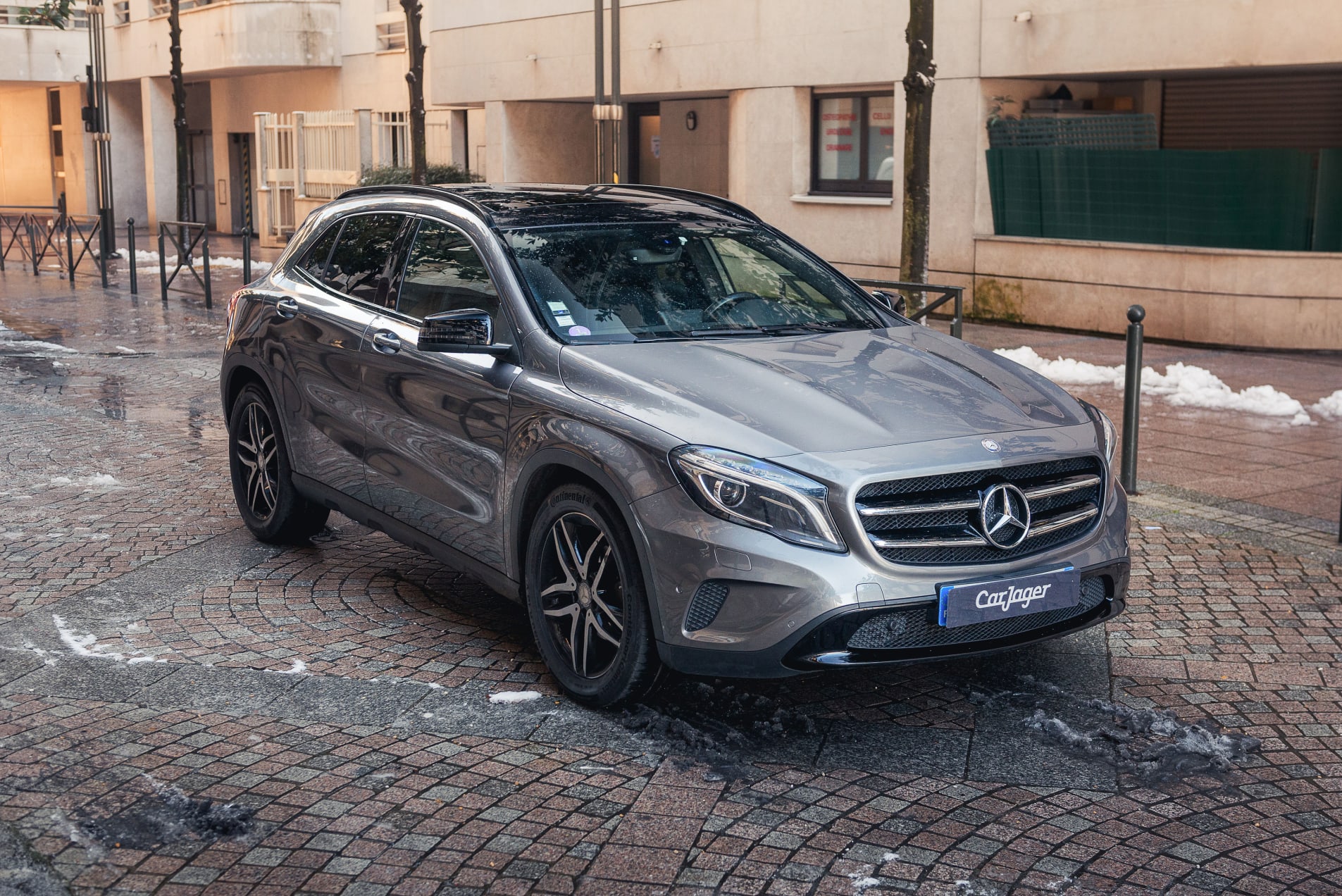 mercedes-benz gla 200 SENSATION