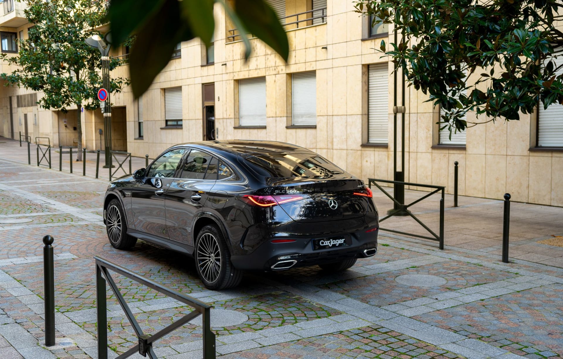 Mercedes-benz Classe Glc Coupé Iv 300e Amg