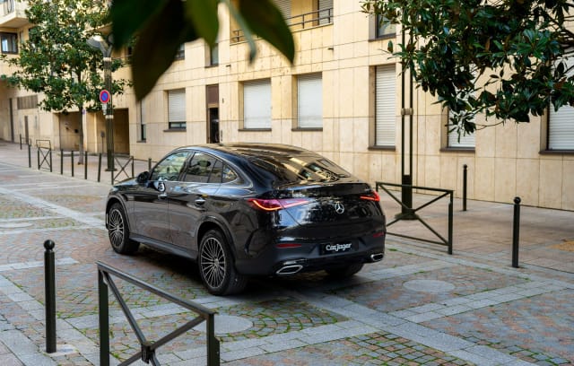 Mercedes-benz Glc Coupe Iv 300e Amg