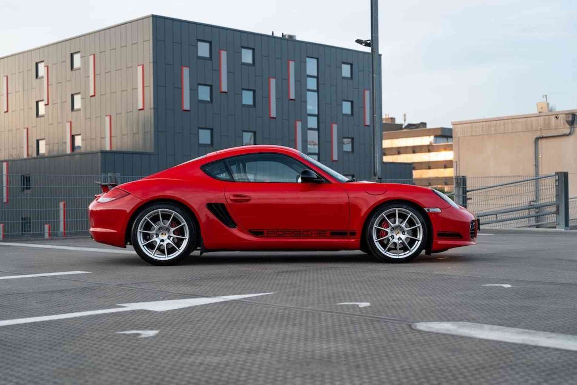 PORSCHE Cayman 987 R 2011