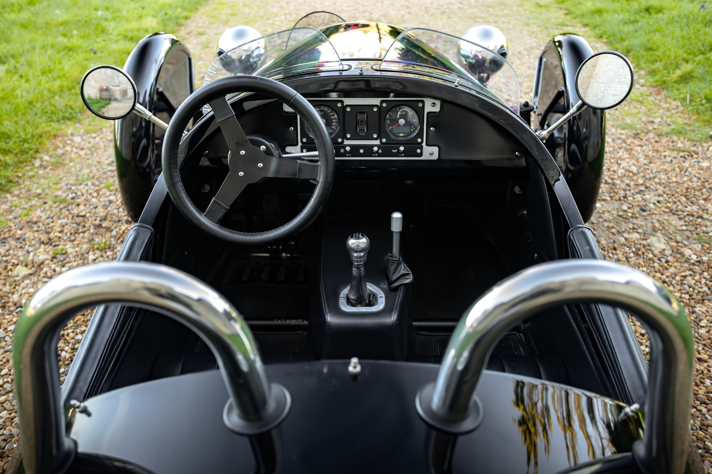 MORGAN 3-wheeler   2013 used interior (1)