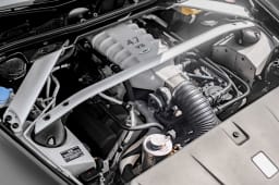 ASTON MARTIN V8 vantage 2013