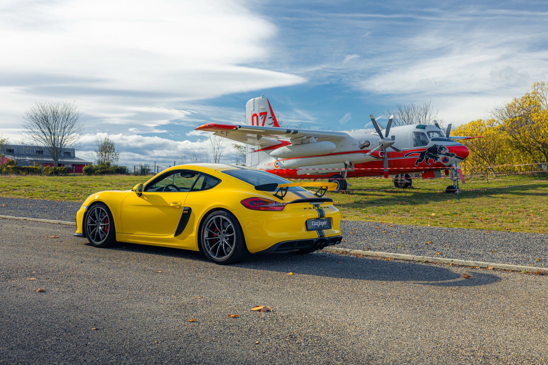 PORSCHE Cayman 981 GT4 2016