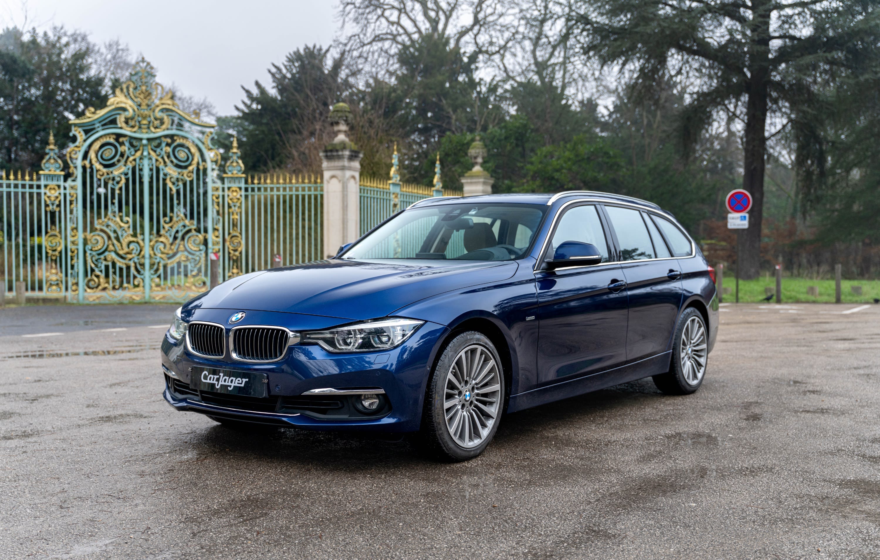 Bmw Série 3  Drive Touring Luxury