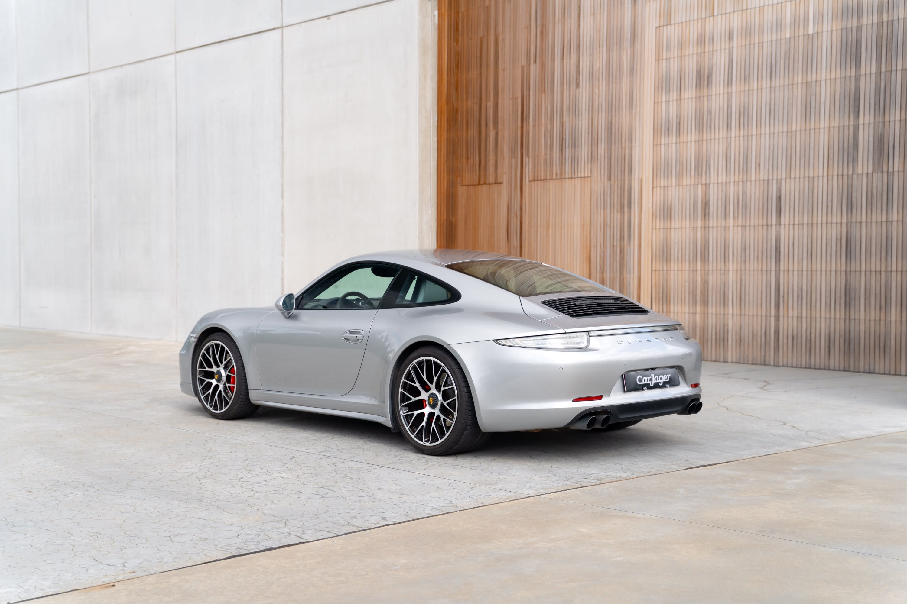 Porsche 911 991.2 Carrera 4 Gts