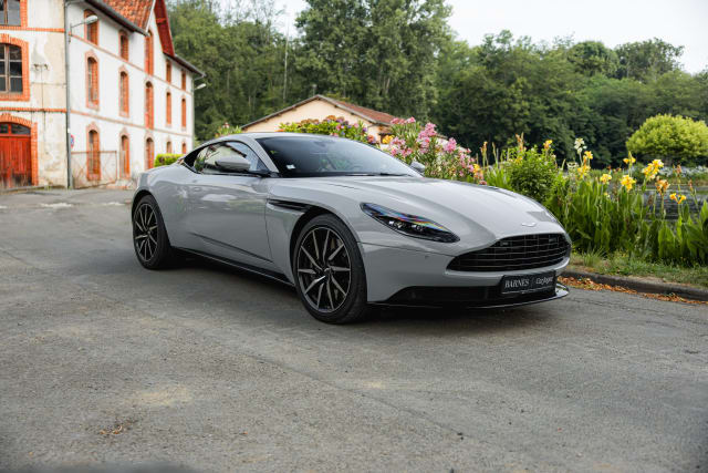 ASTON MARTIN Db11 V8 2018 occasion