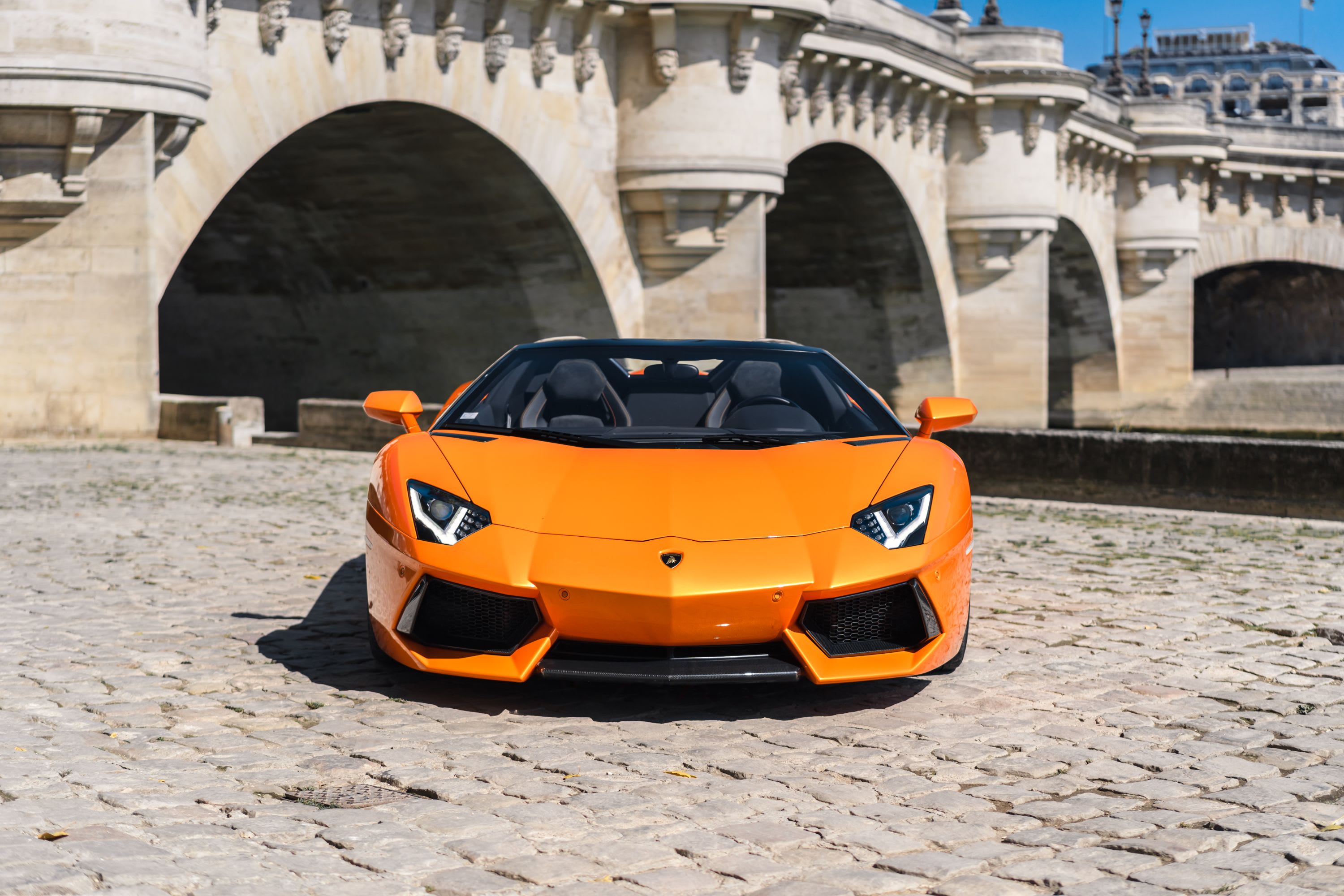 LAMBORGHINI Aventador Lp 700-4 Roadster 2014 used video (1)