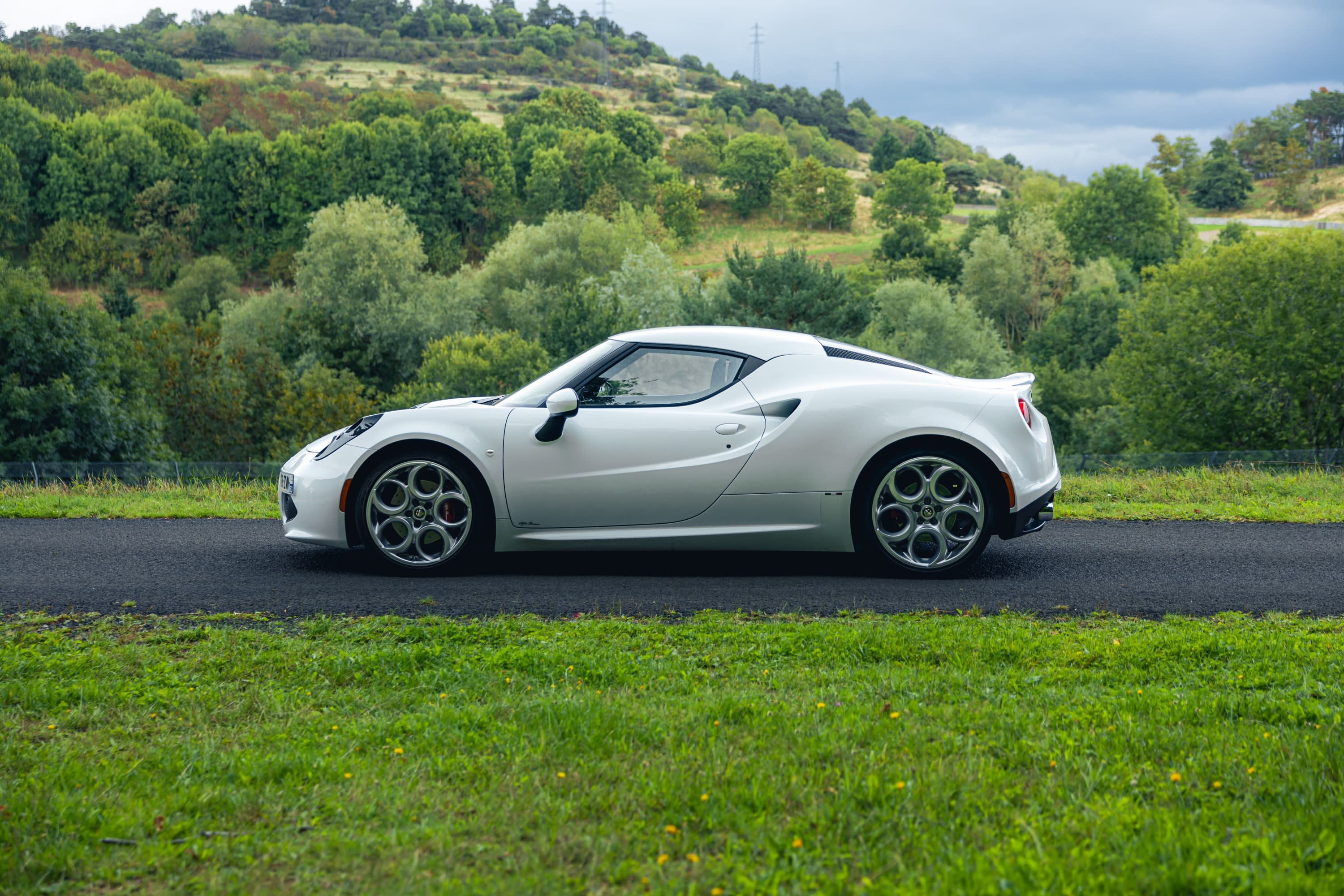 ALFA ROMEO 4c 2014 occasion vidéo (1)