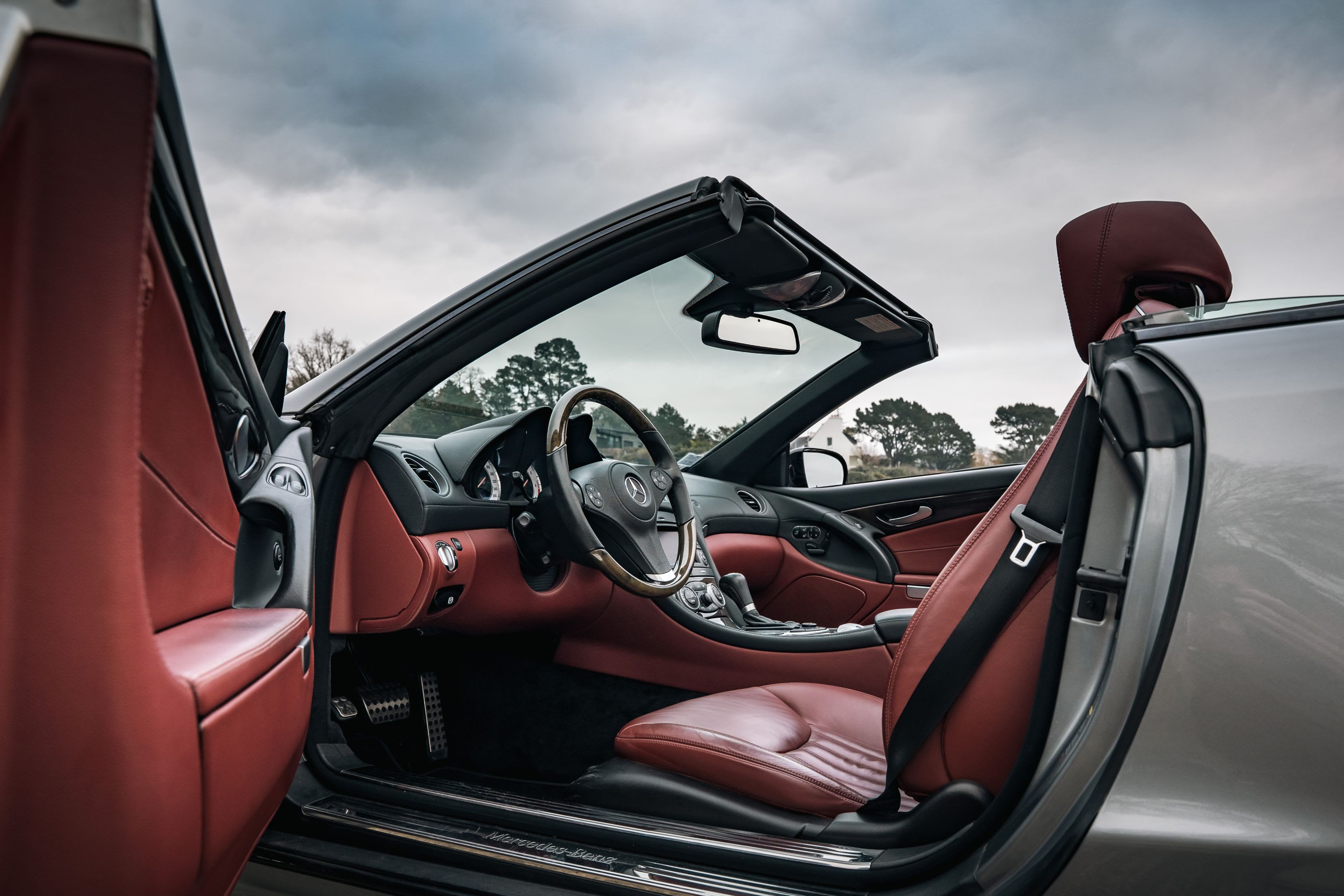 MERCEDES BENZ Classe Sl R230 2008 used interior (1)