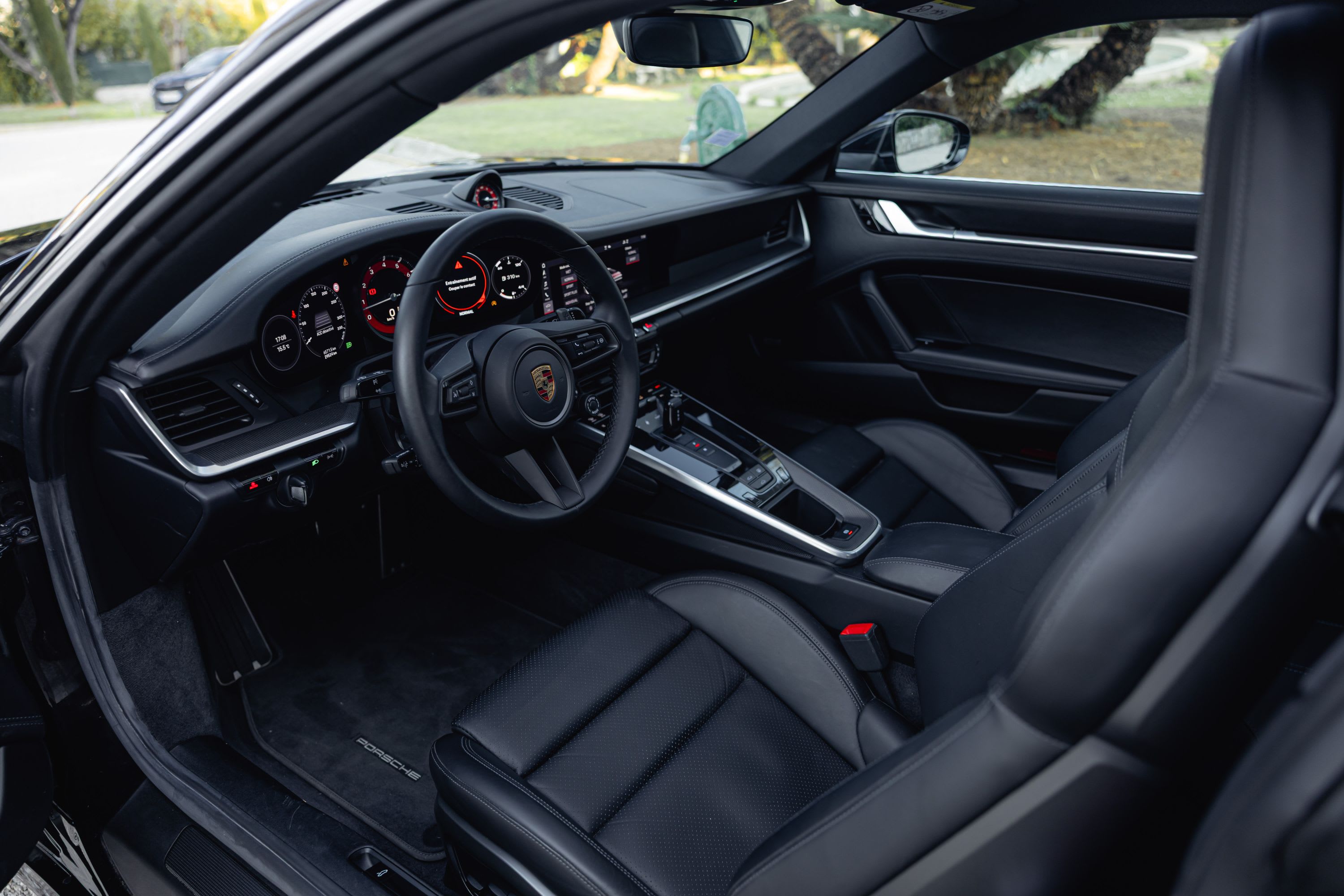 PORSCHE 911 992.1 Carrera 4s 2019 occasion intérieur (1)