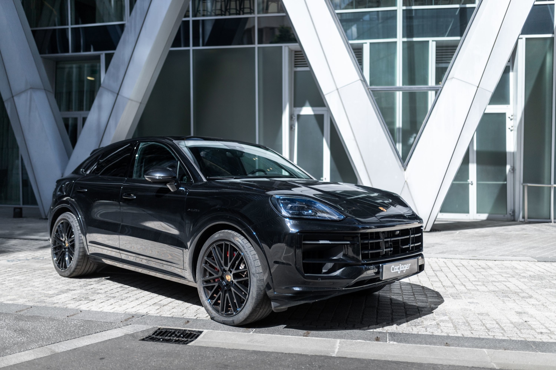 Photo PORSCHE Cayenne Turbo S E-hybrid 2024