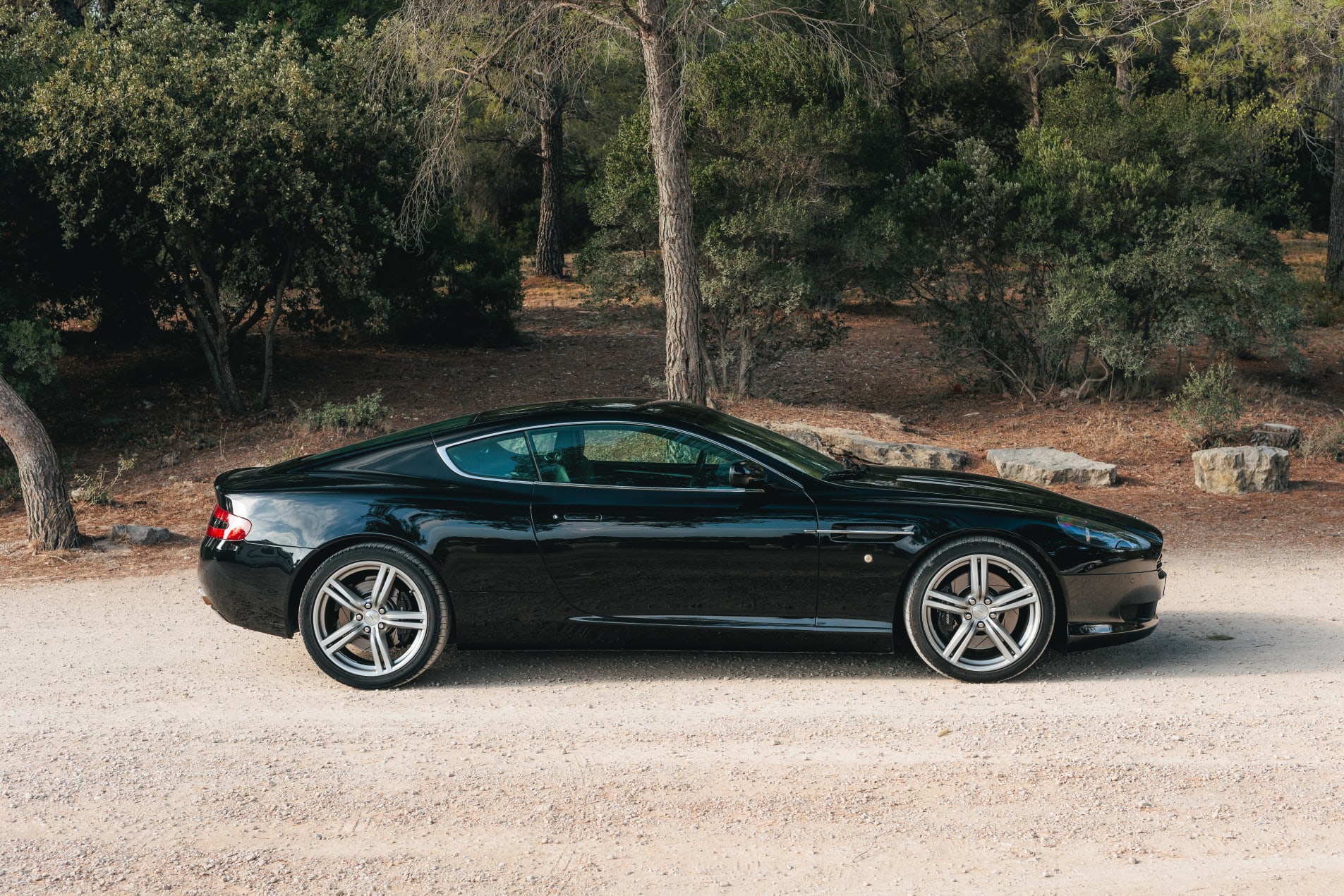 ASTON MARTIN Db9 2008