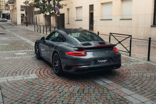 PORSCHE 911 991.2 Turbo S 2016 used