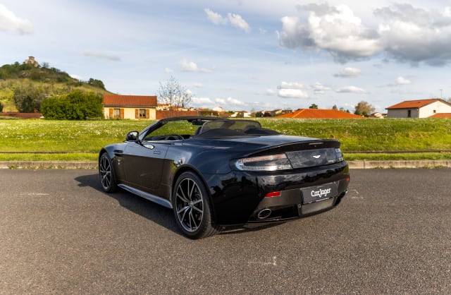 Aston Martin V8 Vantage S Sp10