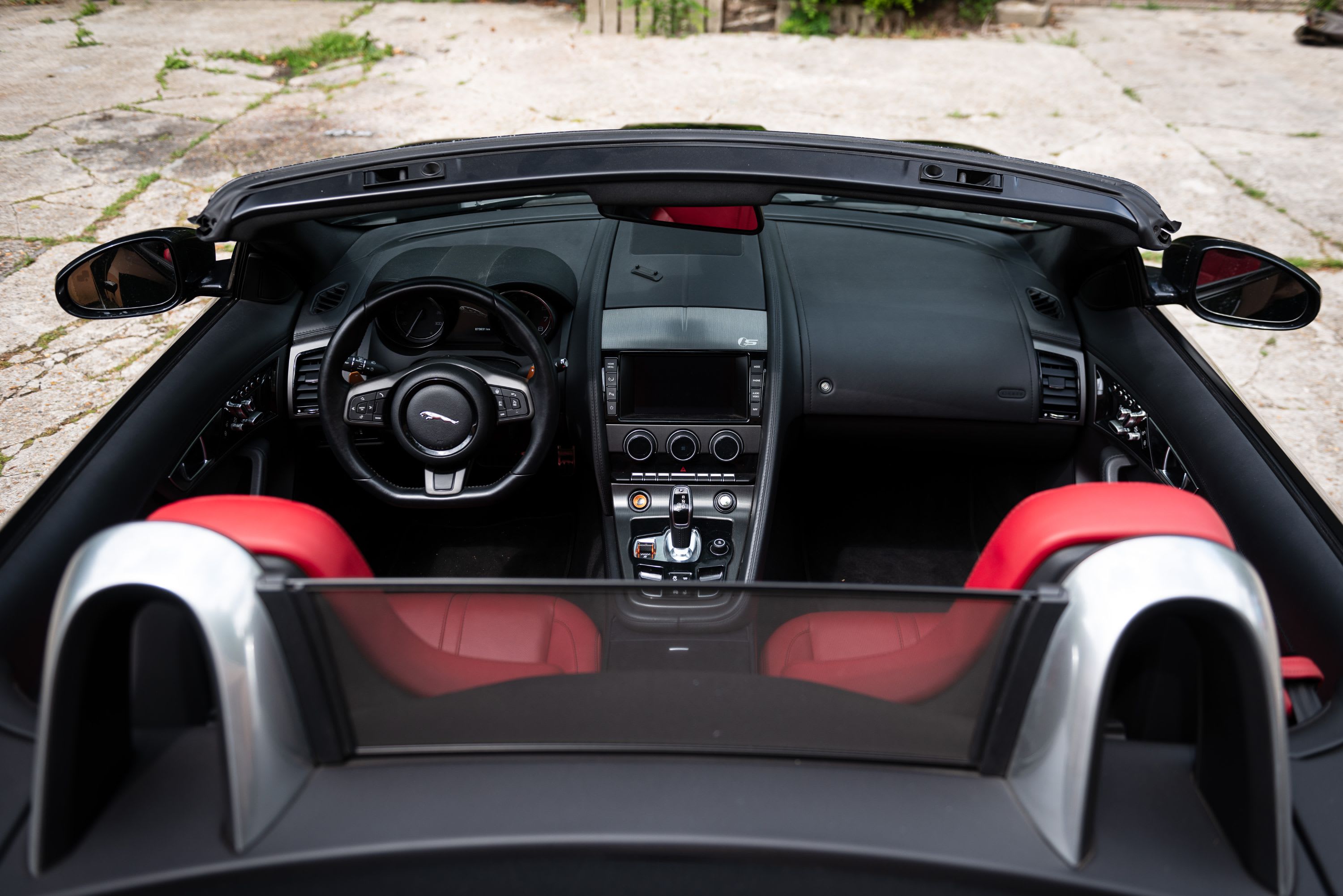 JAGUAR F-type 3.0 V6 2013 used interior (1)