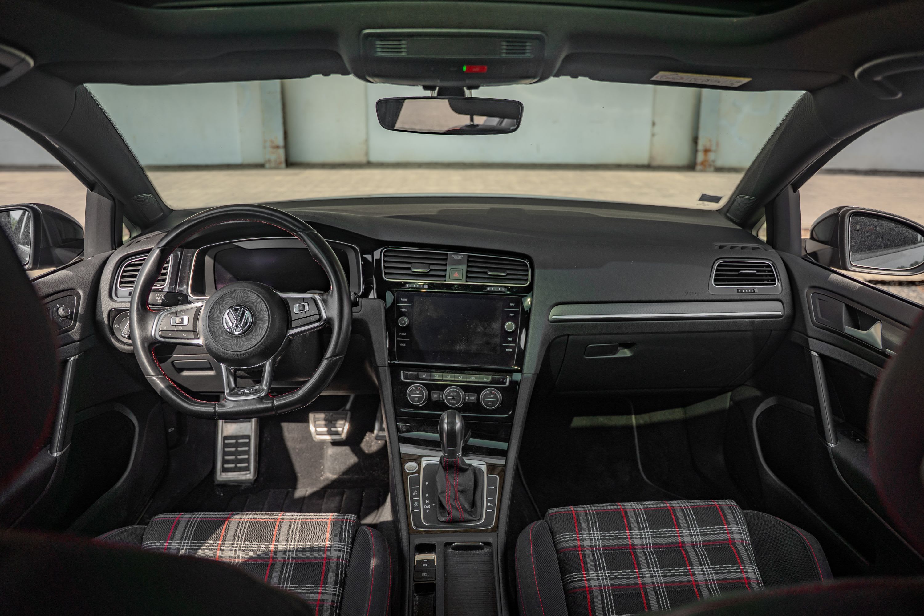 VOLKSWAGEN Golf Vii Gti Performance 2019 occasion intérieur (1)