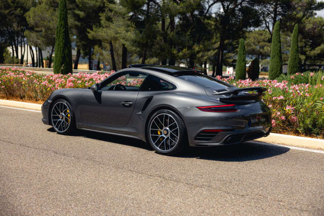 PORSCHE 911 991.2 Turbo S 2018 used
