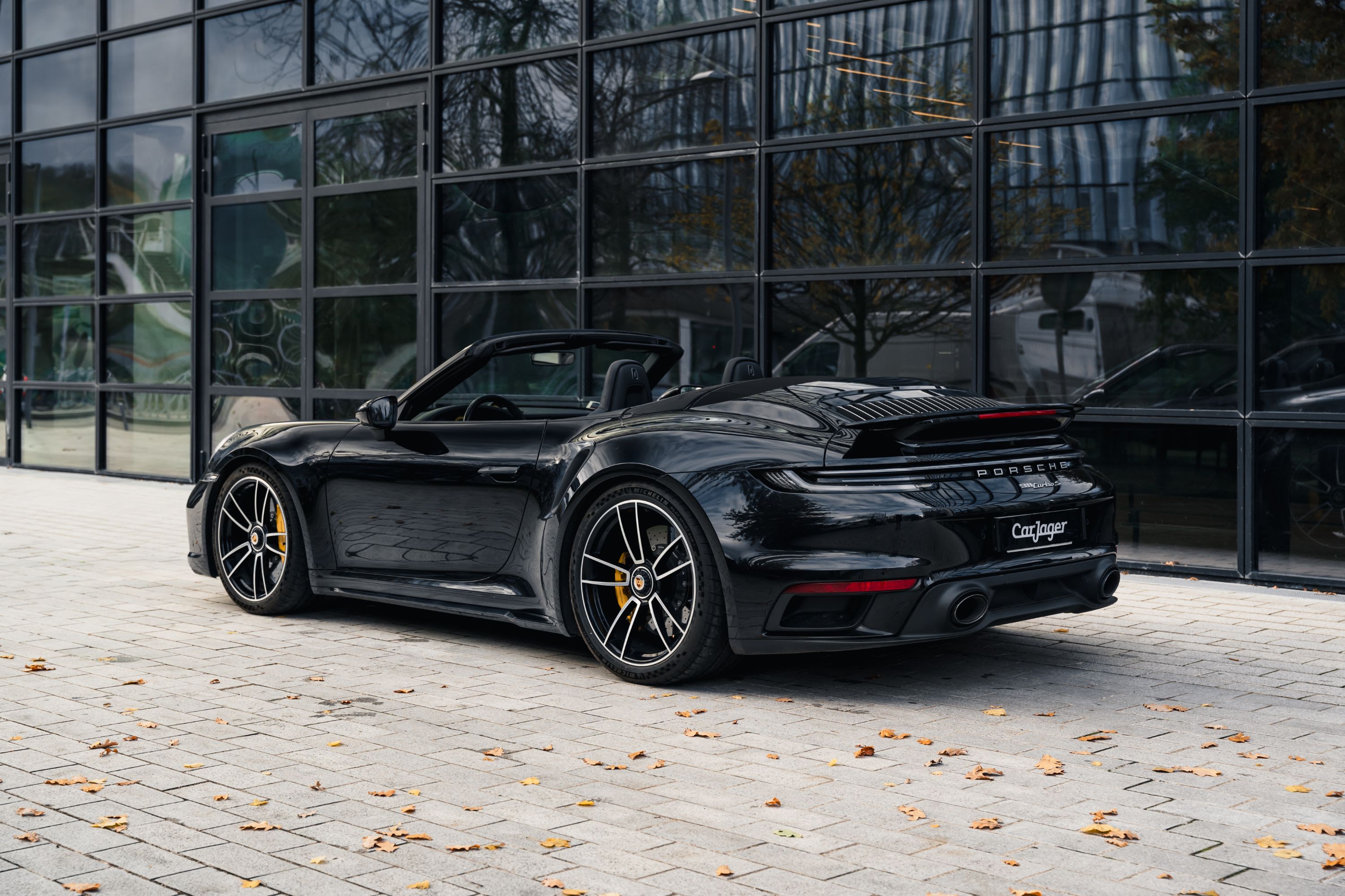 PORSCHE 911 992.1 Turbo S 2021 occasion extérieur (2)