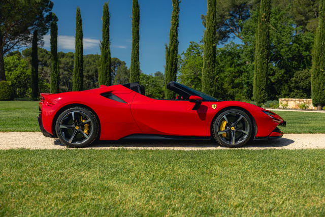 Ferrari Sf90 Spider