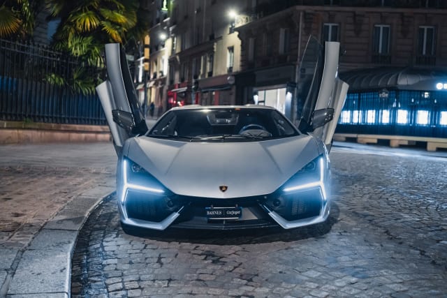 Lamborghini Revuelto