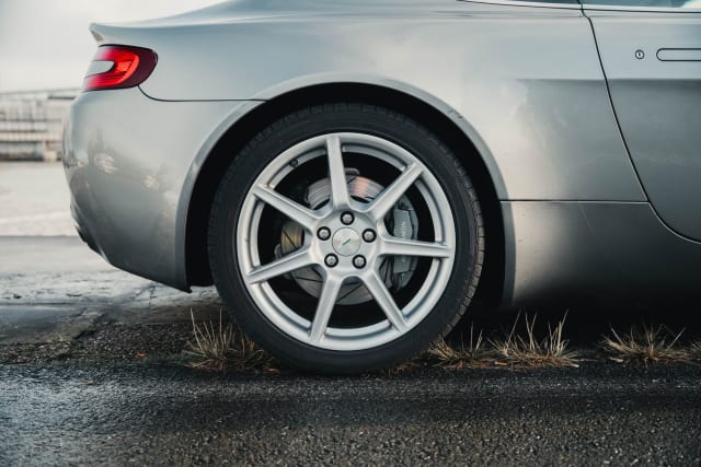 ASTON MARTIN Vantage   2007 used