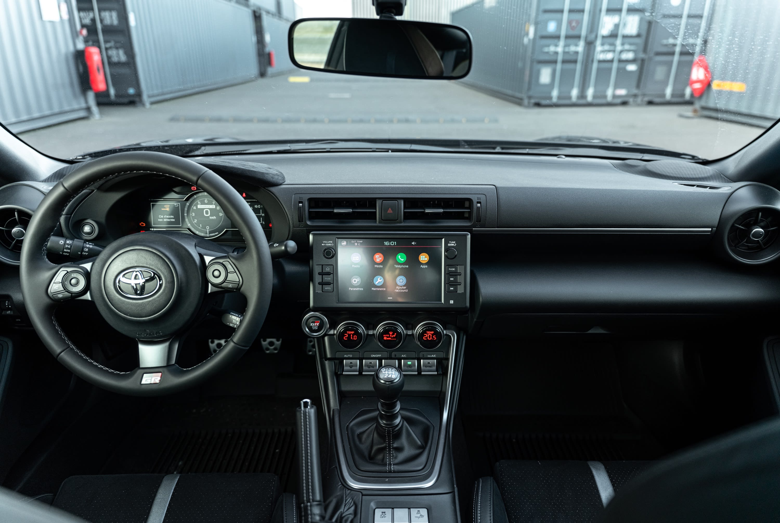 TOYOTA Gr86 2024 occasion intérieur (1)