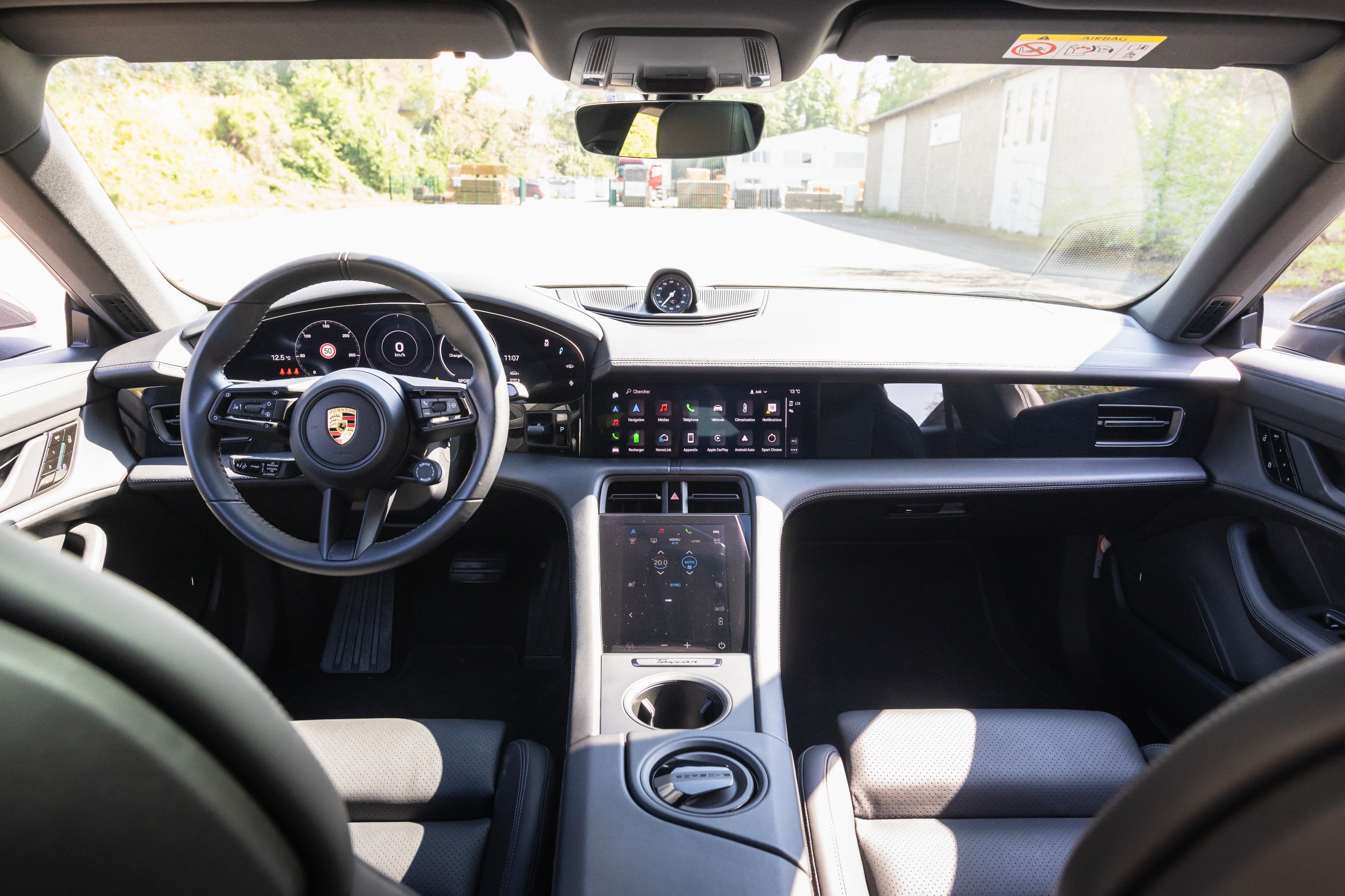 PORSCHE Taycan 4s 2020 used interior (1)