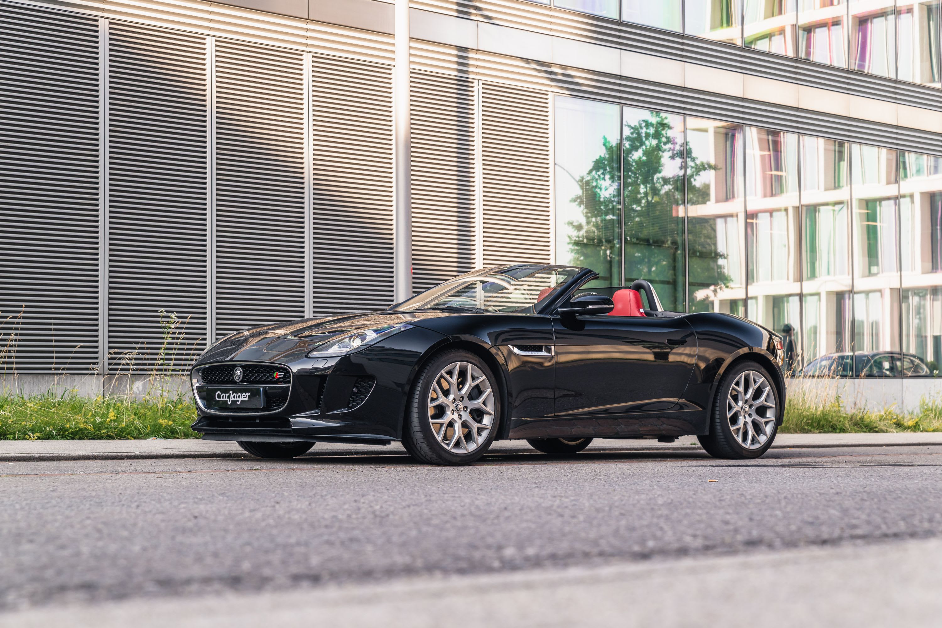 JAGUAR F-type  Cabriolet  2013 used exterior (2)