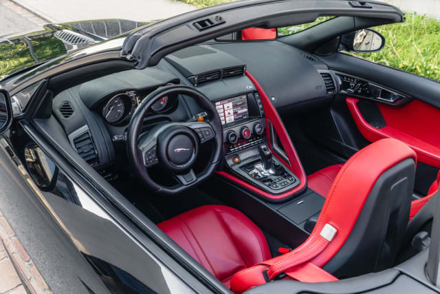 Jaguar F-type S Cabriolet