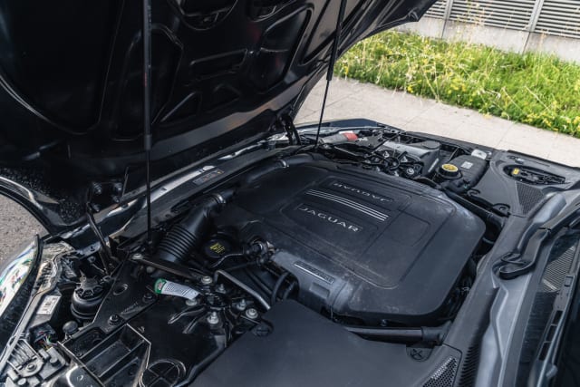 JAGUAR F-type  Cabriolet  2013 used car