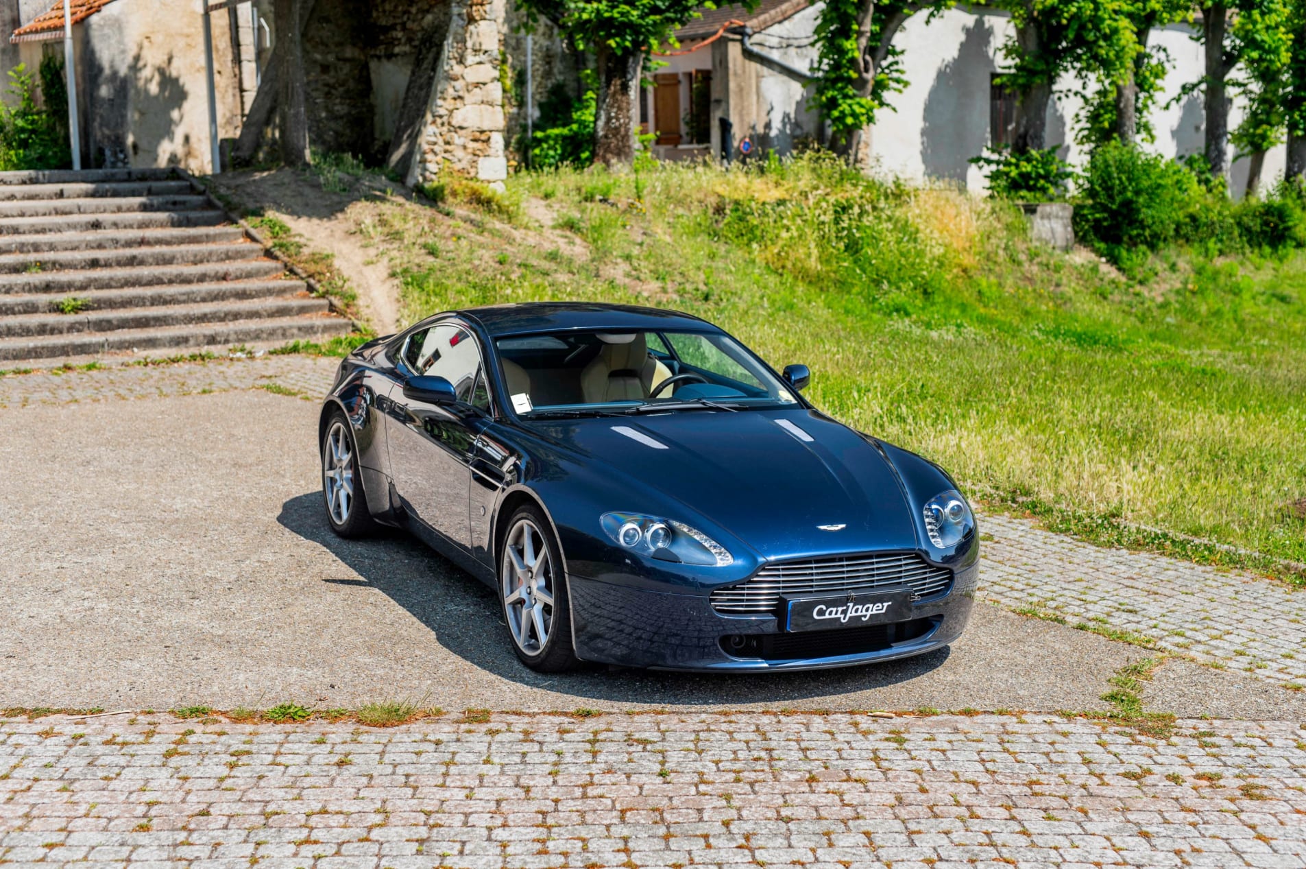 ASTON MARTIN V8 vantage 4.3 2007