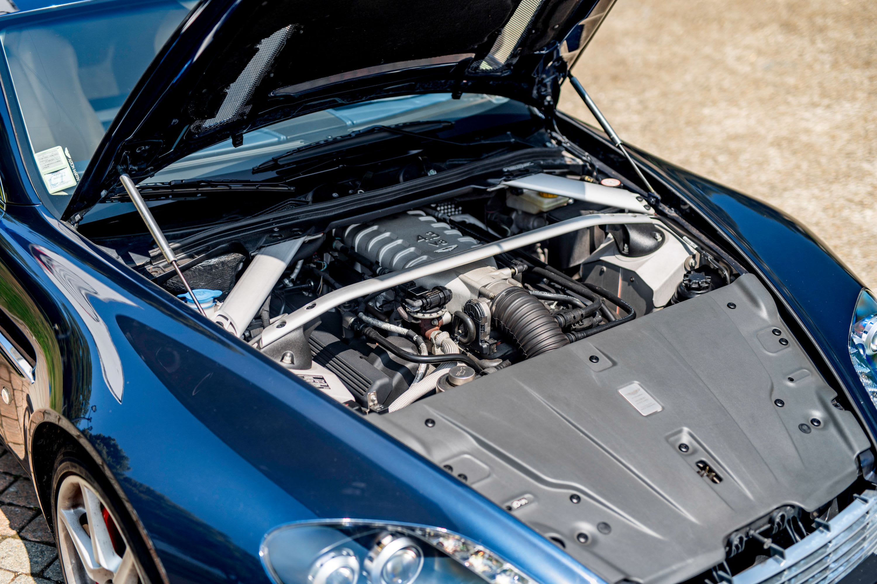 ASTON MARTIN Vantage V8 4.3 2007 occasion mécanique (1)