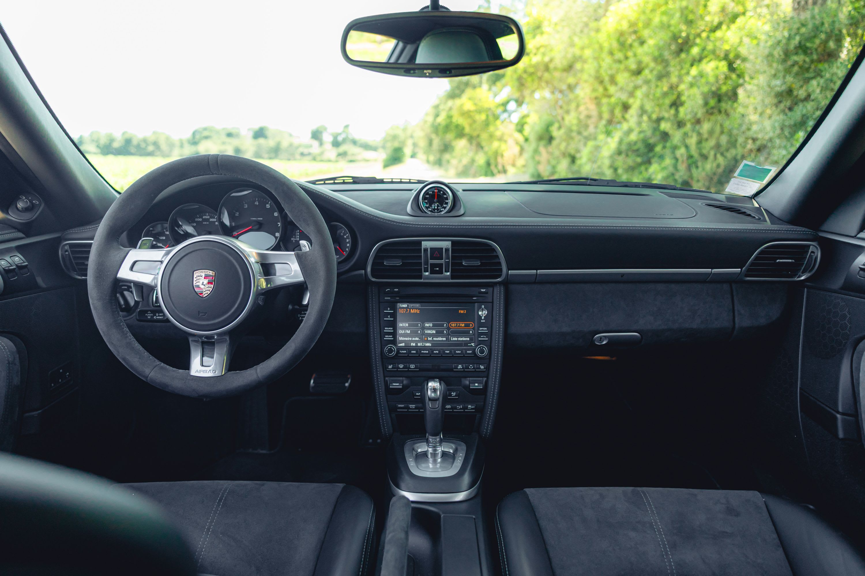 PORSCHE 911 997.2 Carrera 4 Gts 2011 occasion intérieur (1)