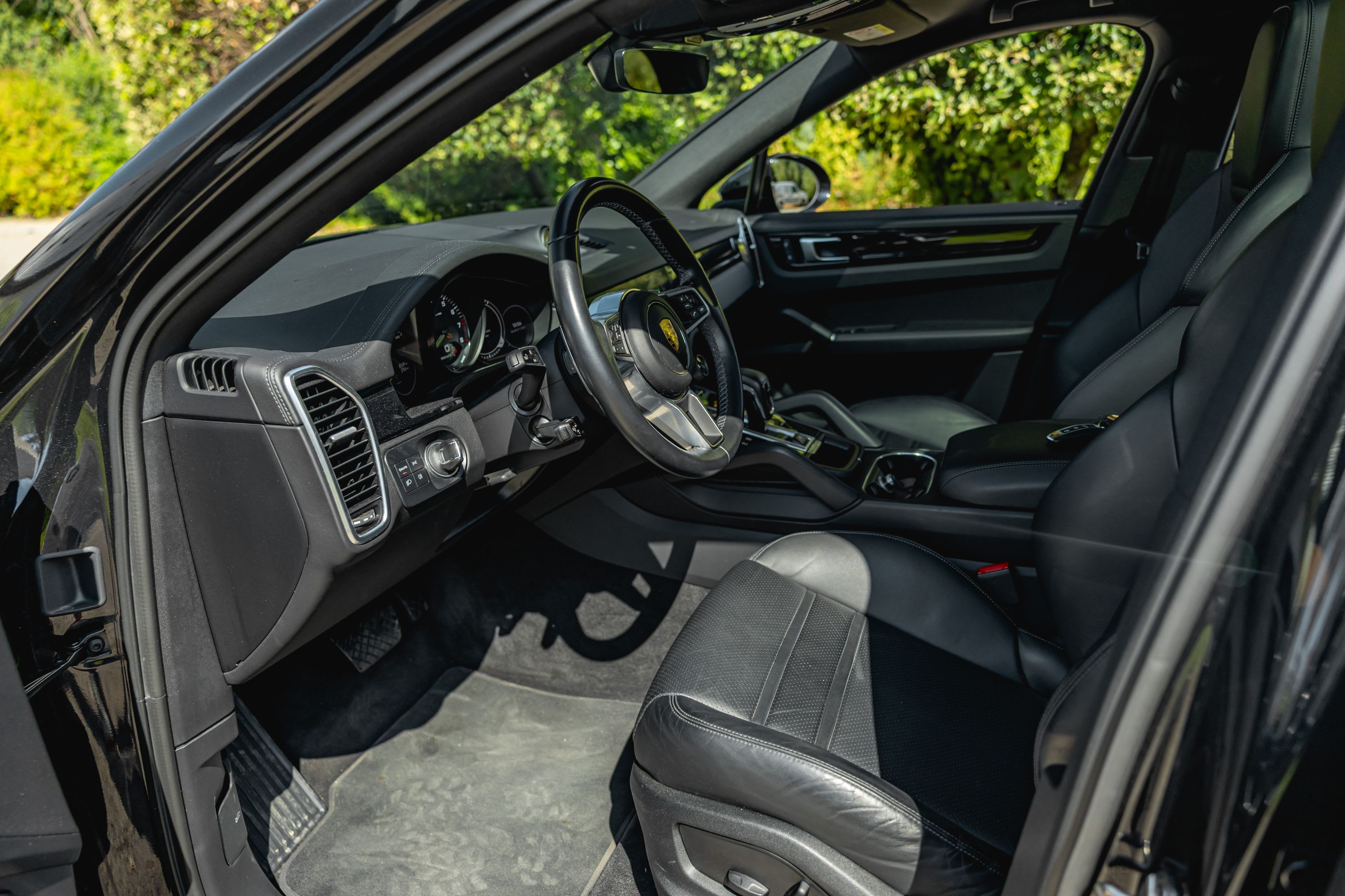 PORSCHE Cayenne Coupe E-hybrid 2021 occasion intérieur (1)