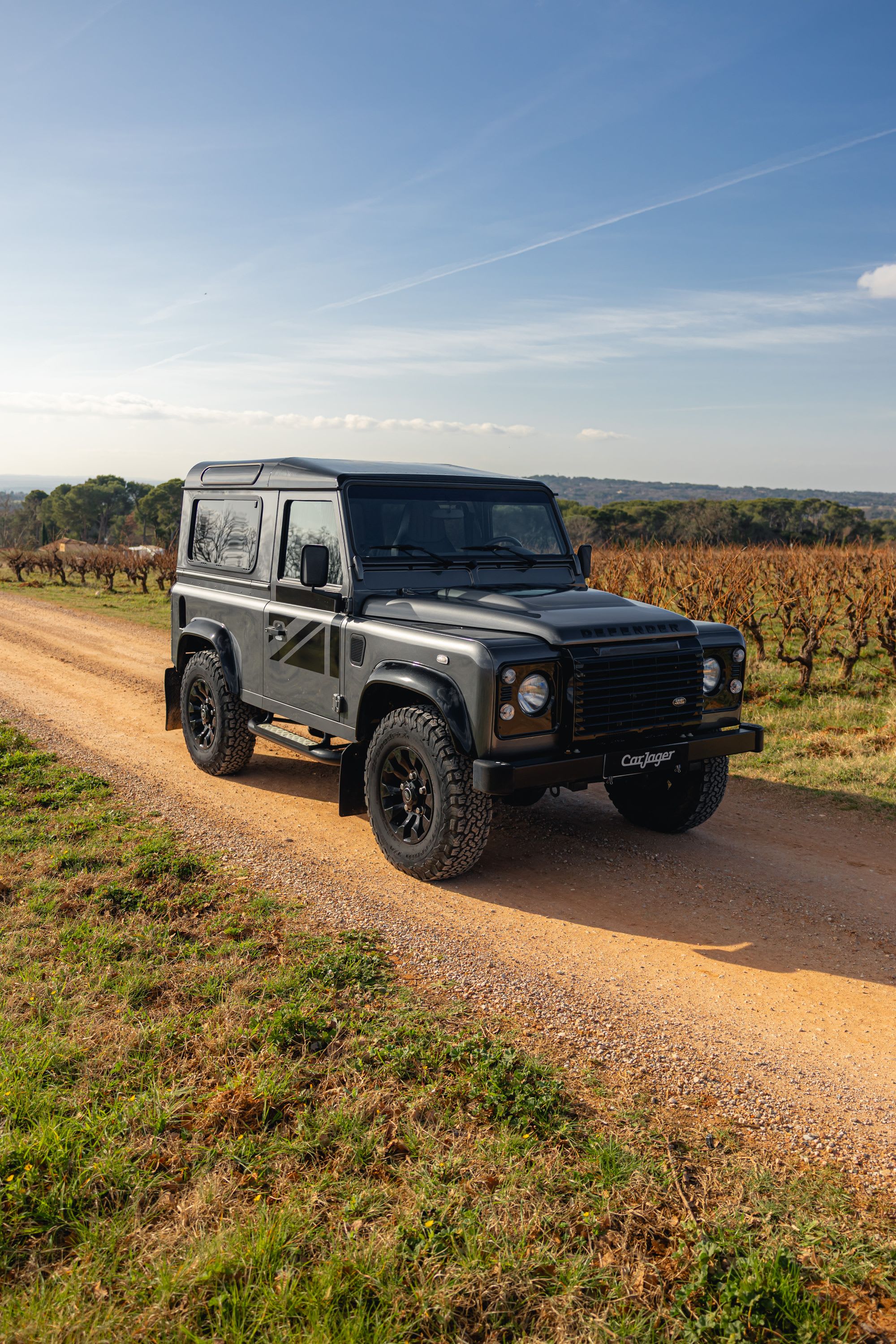 LAND ROVER Defender 90 “black Edition” 48/150 2014 occasion détails (1)