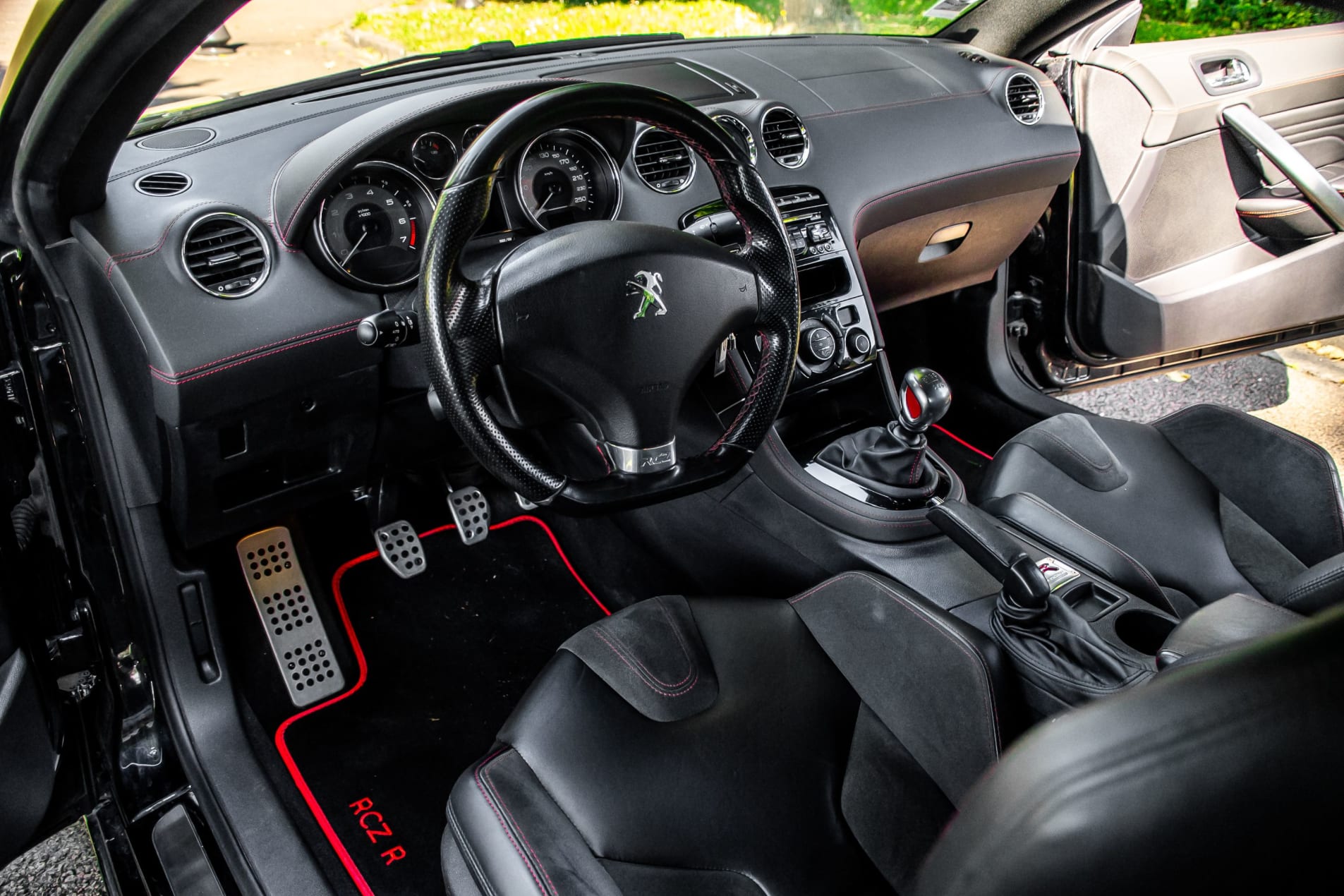 PEUGEOT Rcz R 2015