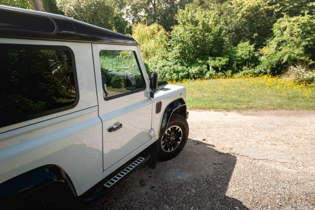 LAND ROVER Defender 90 Mark Ii Adventure Edition 2015 occasion
