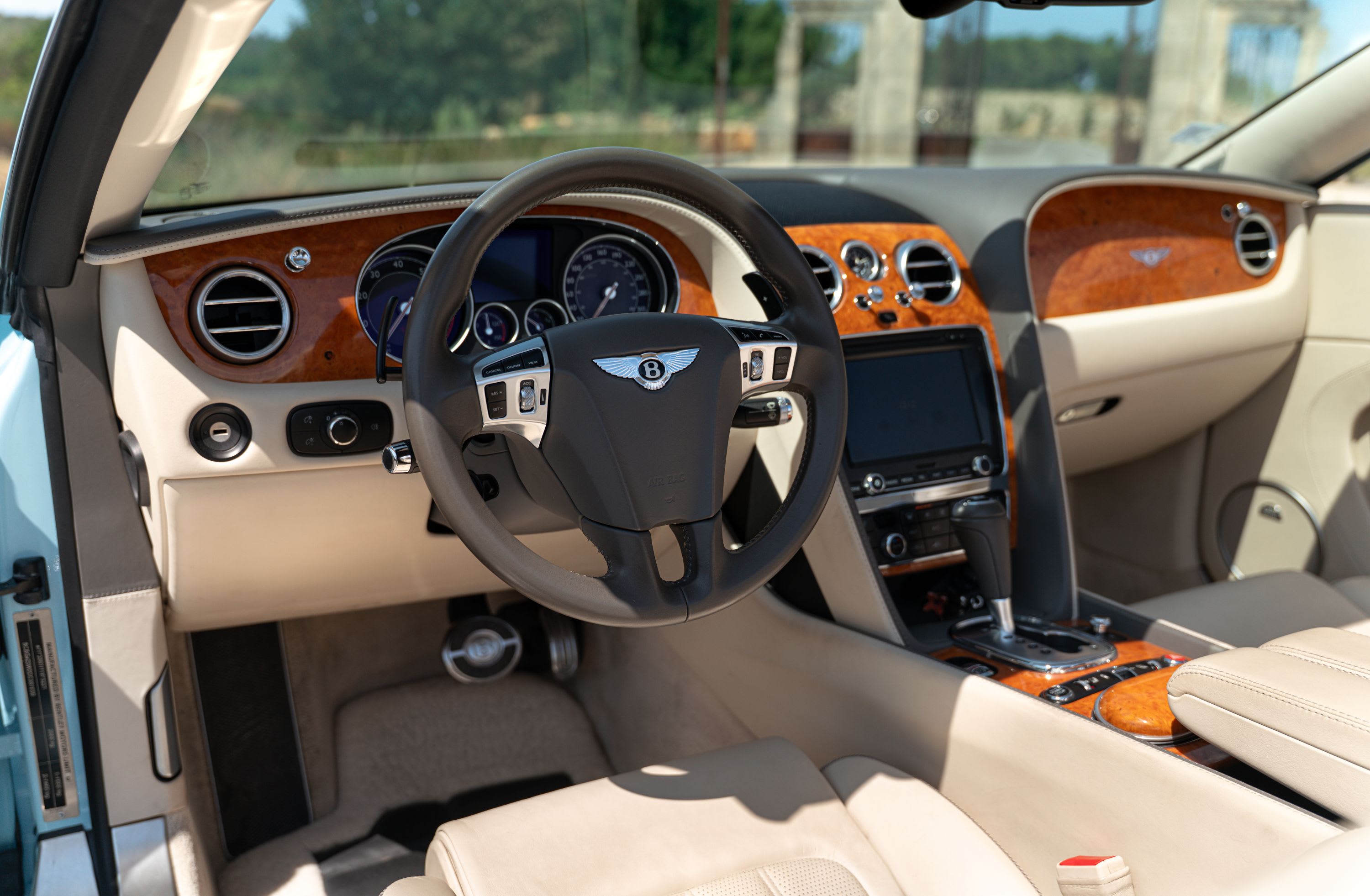 BENTLEY Continental Gtc V8 Mulliner 2012 occasion intérieur (1)