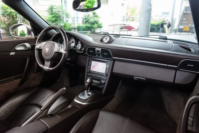 Porsche 911 997.2 Carrera 4s Cabriolet