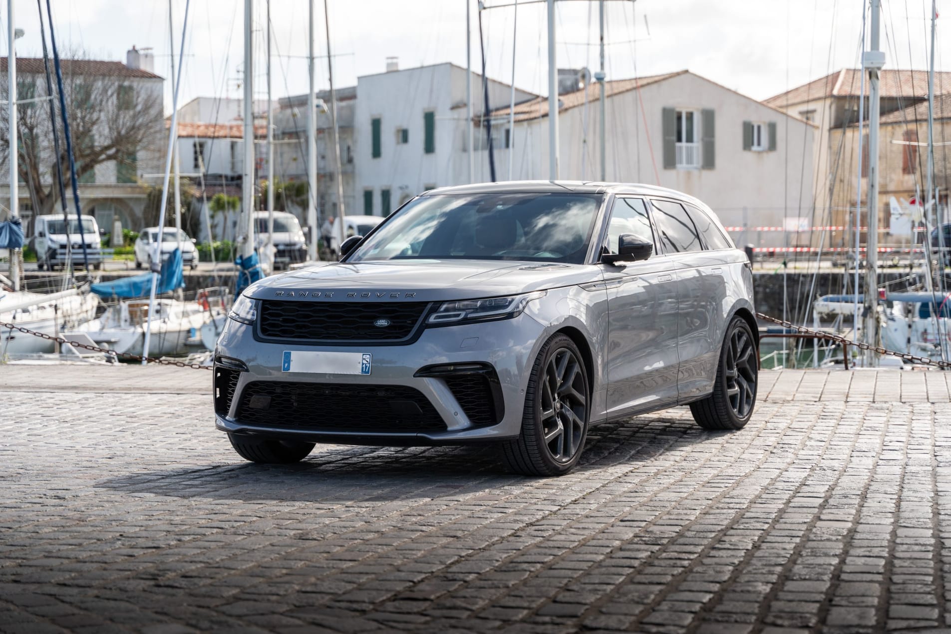 land rover rang rover velar P550 SV Autobiography